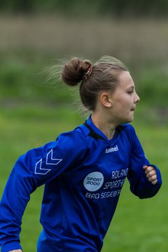 Bild 217 - C-Juniorinnen SG R�nnau-Segeberg - Kaltenkirchener Turnerschaft : Ergebnis: 1:3